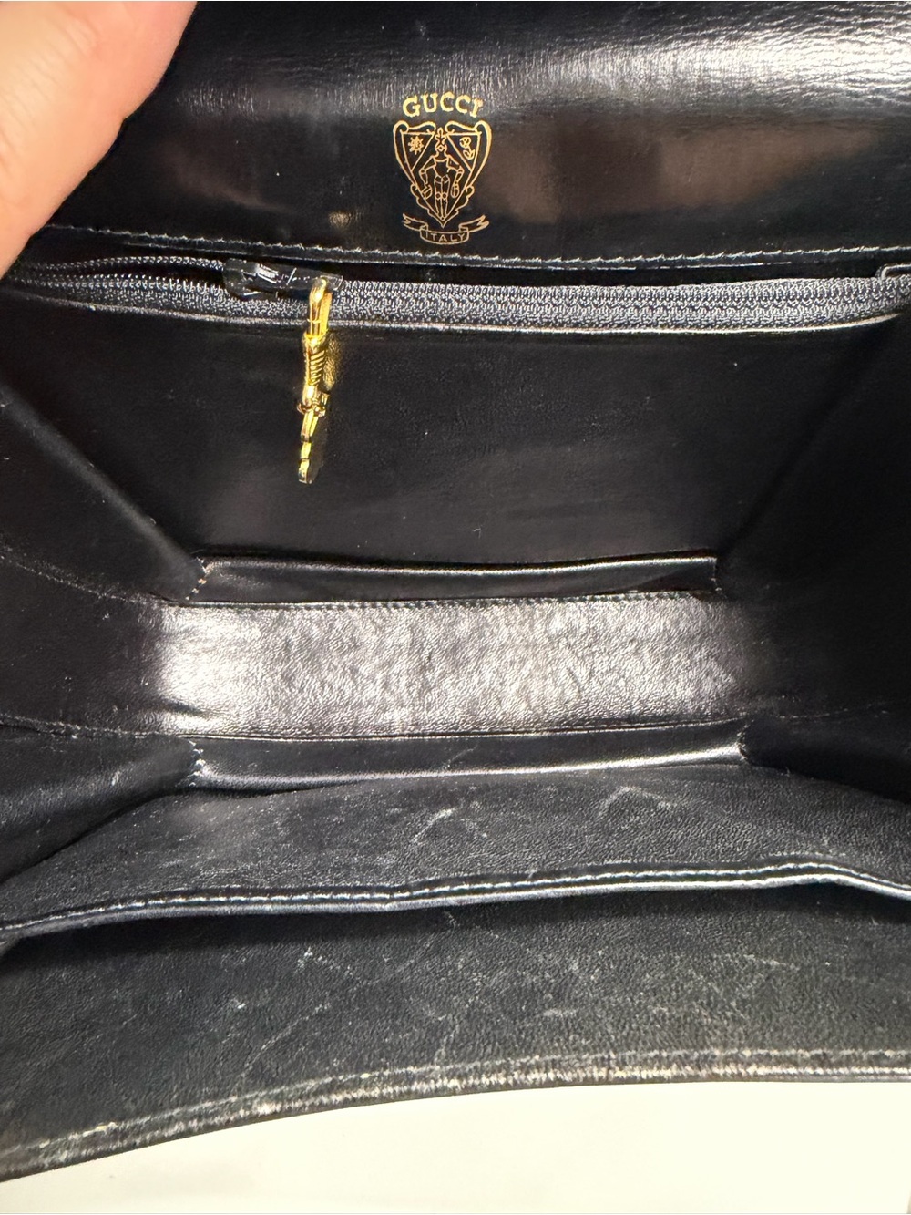 Gucci Black Leather Shoulder Bag with Gold-Tone Buckle - Picture 9 of 11